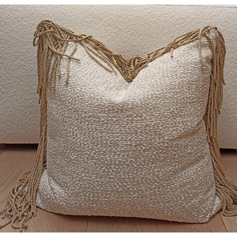 Kussen grace met franjes 60x60cm