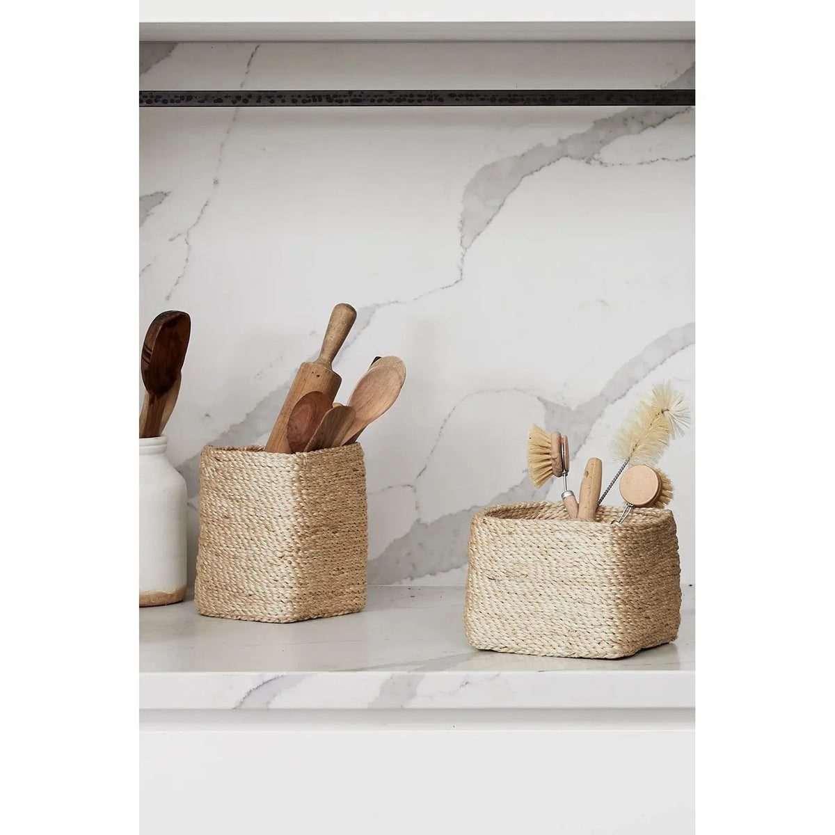 small jute basket