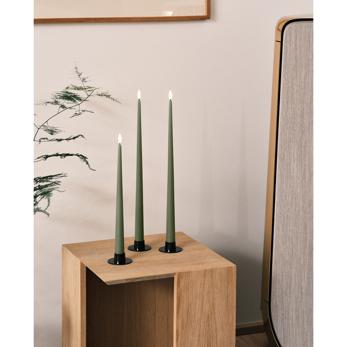 Led taper candle green soil H30cm