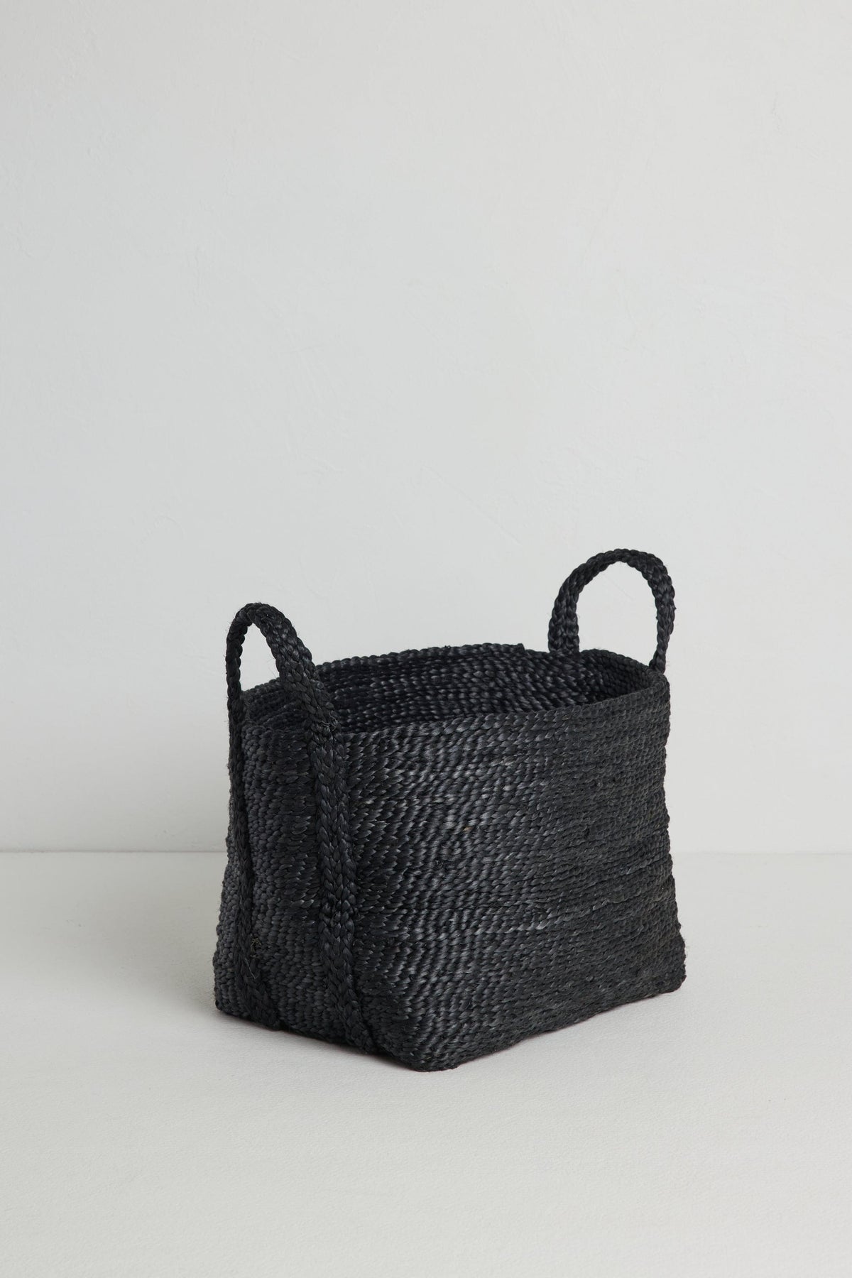 Jute basket charcoal